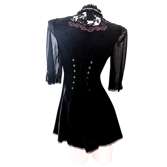 OZZ ON/Croce Black Mini Dress w/ Lace Trim Details