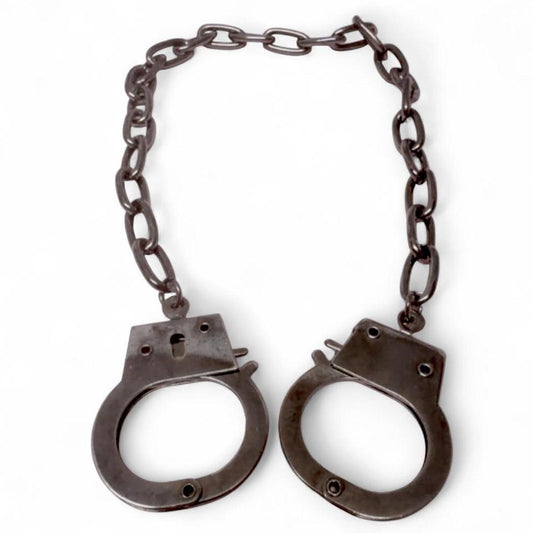 Tutuha Handcuff Choker
